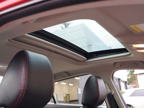 Used 2014 MAZDA MAZDA3 i Grand Touring image 23