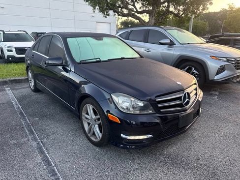 Used 2014 Mercedes-Benz C 250 Sedan image 1