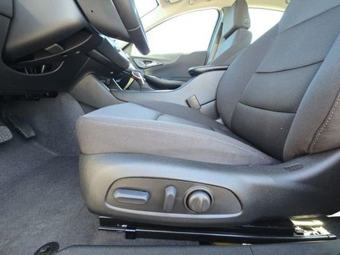 Used 2024 Chevrolet Malibu RS image 17