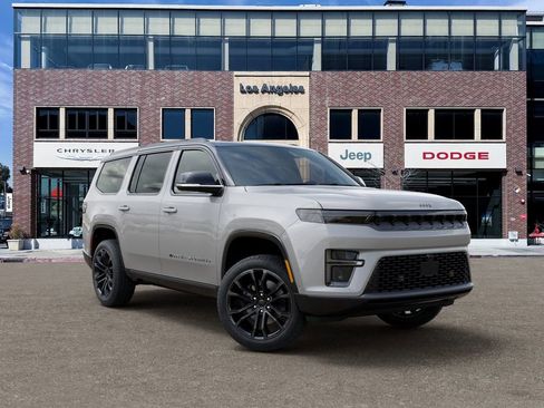 New 2026 Jeep Grand Wagoneer Summit image 5