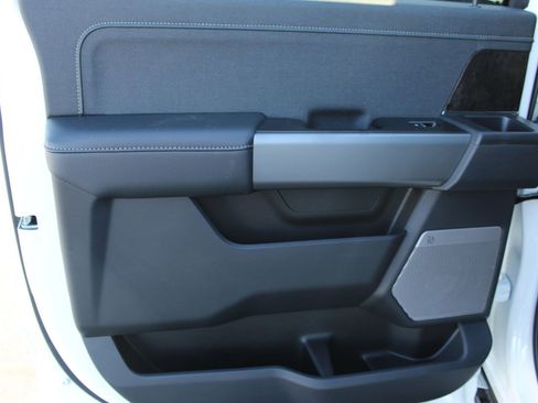 New 2026 Ford F250 Lariat w/ Tremor Off-Road Package image 16