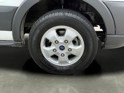 Used 2018 Ford Transit 350 XLT image 15