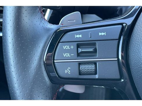 Certified 2025 Acura ADX A-Spec image 34