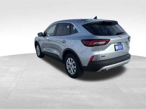 Used 2023 Ford Escape Active image 4