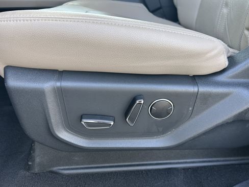 Certified 2024 Ford Expedition Limited image 14