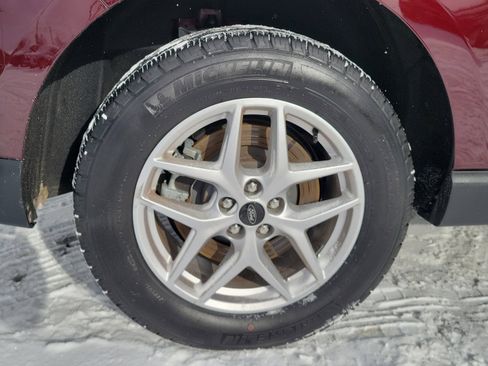 Used 2024 Ford Edge SEL w/ Convenience Package image 5