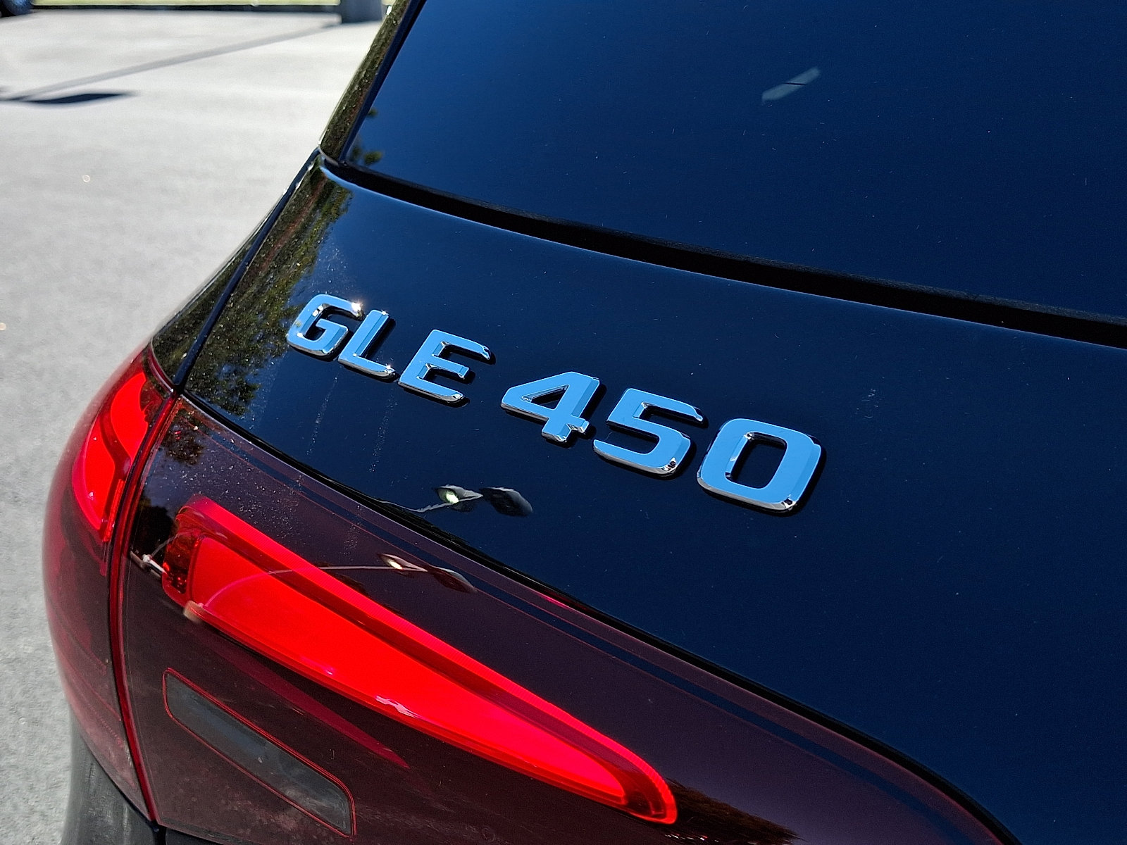 Certified 2026 Mercedes-Benz GLE 450 4MATIC image 32