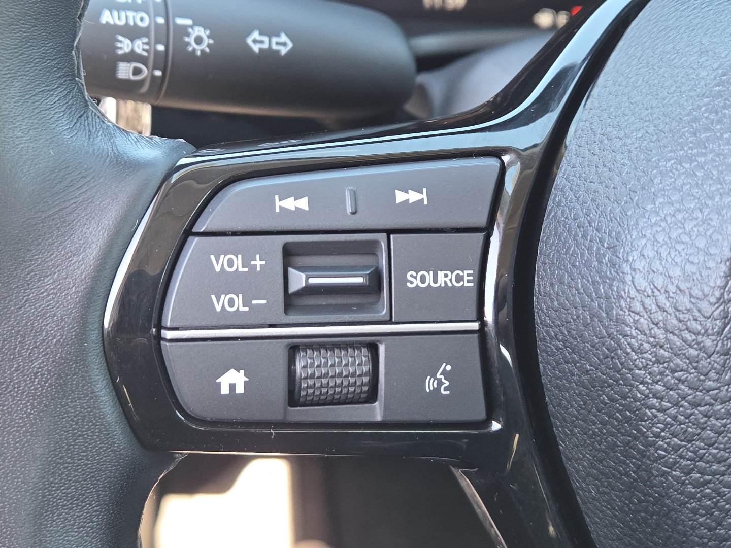 Used 2023 Honda Civic EX image 29