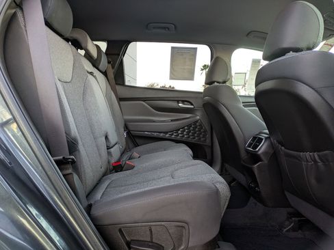 Used 2020 Hyundai Santa Fe SEL image 11