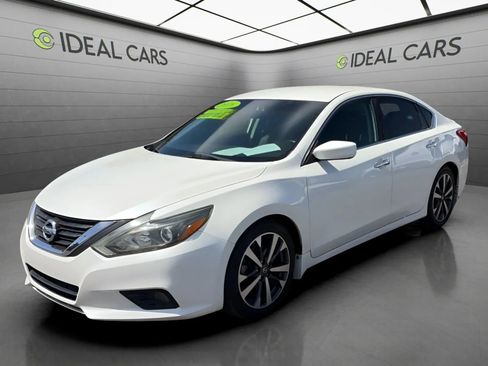 Used 2016 Nissan Altima 2.5 SR FWD image 1