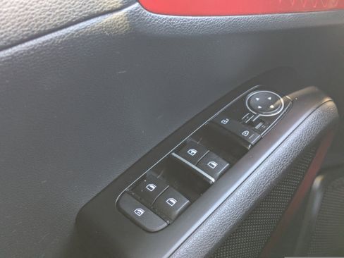 Certified 2024 Kia Soul GT-Line w/ GT-Line Technology Package image 27