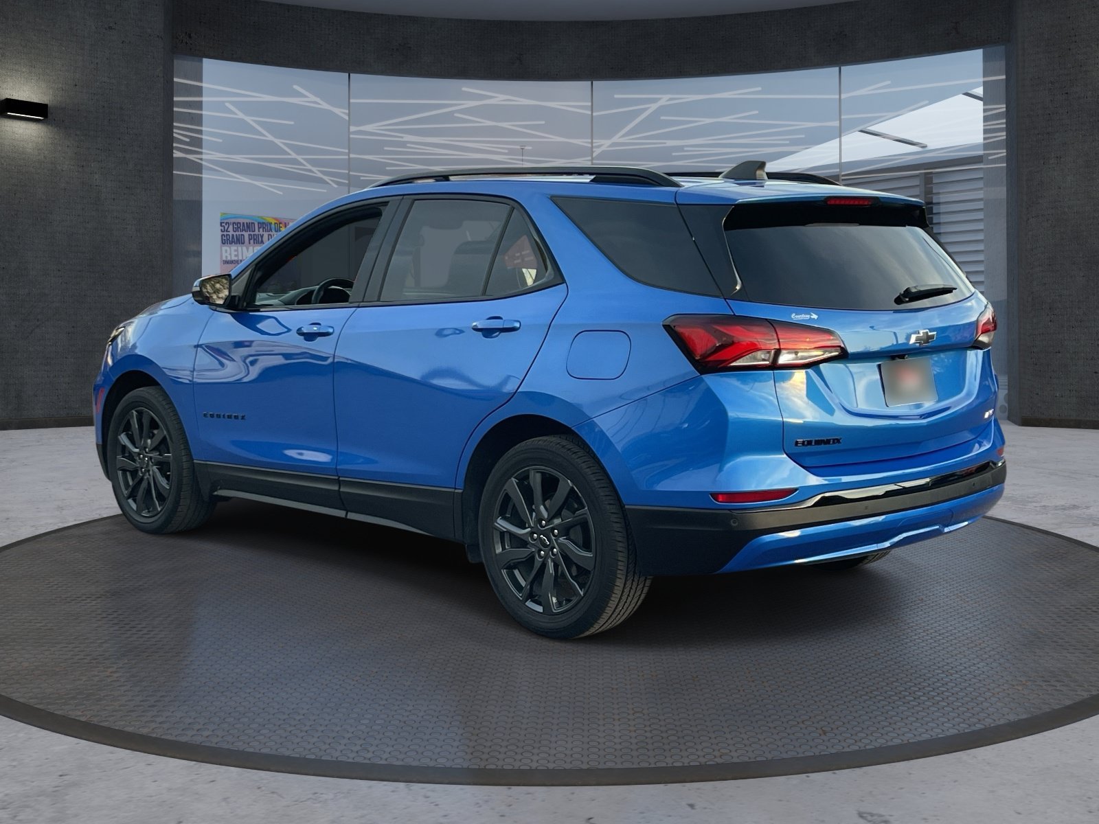 Certified 2024 Chevrolet Equinox RS w/ RS Leather Package FWD image 4
