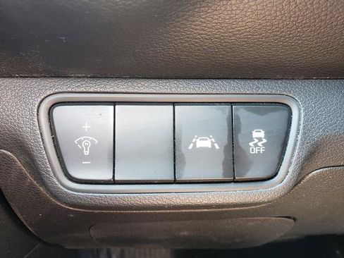 Used 2020 Kia Forte LXS FWD image 30
