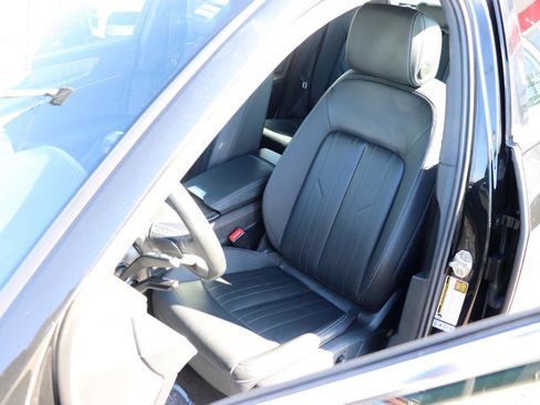 Used 2024 Audi A6 Premium Plus image 11