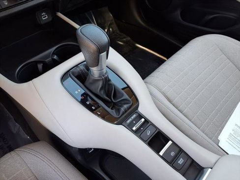 Used 2024 Honda HR-V LX image 21