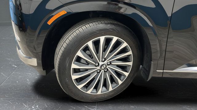 Used 2025 Hyundai Palisade Calligraphy FWD image 39