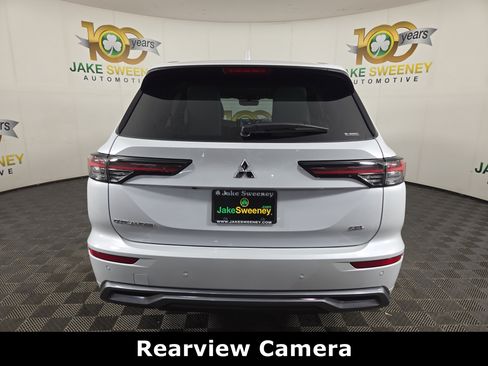 New 2026 Mitsubishi Outlander SEL image 6
