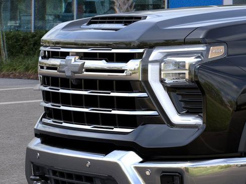 New 2025 Chevrolet Silverado 2500 LTZ w/ LTZ Premium Package image 13