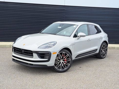 New 2026 Porsche Macan S image 1