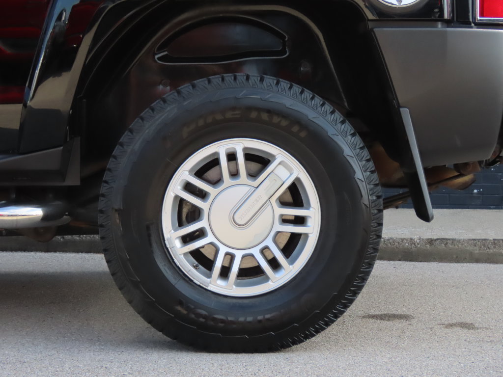 Used 2008 HUMMER H3 AWD/4WD image 14