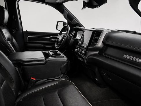 Used 2023 RAM 1500 Laramie AWD/4WD image 23