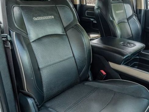 Used 2019 RAM 2500 Laramie AWD/4WD image 44