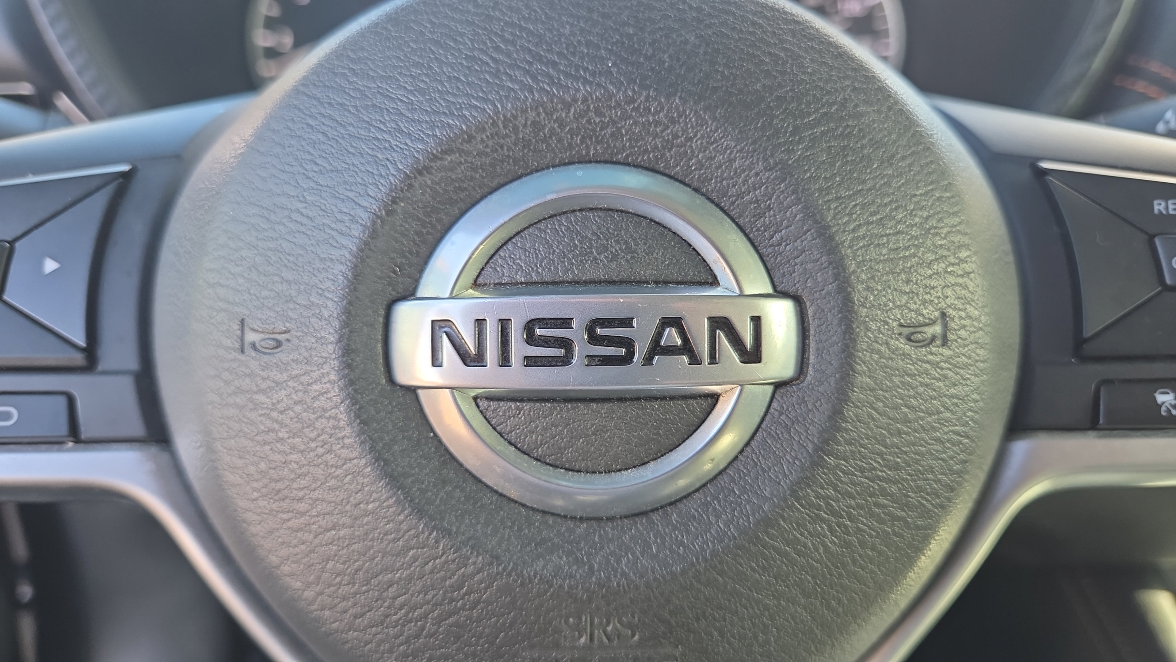 Used 2022 Nissan Sentra SR w/ Electronics Package FWD image 30