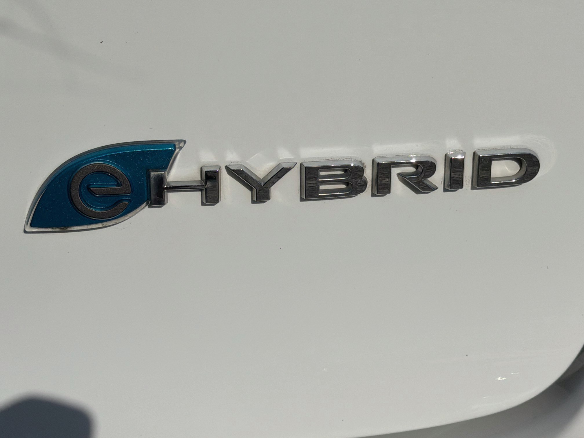 Used 2024 Chrysler Pacifica Limited FWD image 11