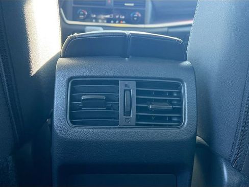 Used 2024 Nissan Rogue SV image 22