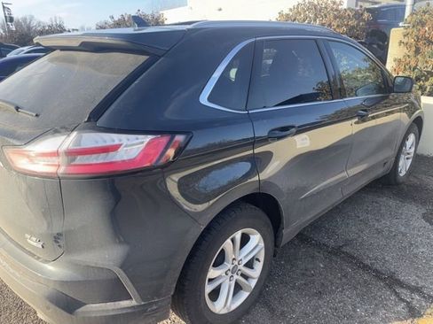 Used 2019 Ford Edge SEL w/ Equipment Group 201A image 3