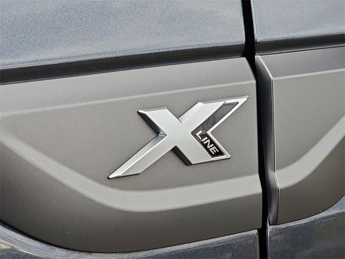 Certified 2022 Kia Sorento S w/ Panoramic Sunroof Package image 9