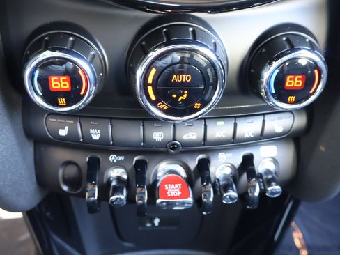 Used 2022 MINI Cooper S w/ Premium Package image 26