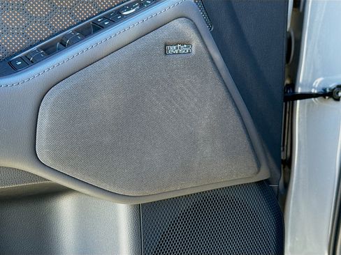 Used 2024 Lexus GX 550 w/ Accessory Package (Z1) image 25