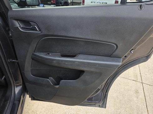 Used 2016 Chevrolet Equinox LT w/ Convenience Package image 43