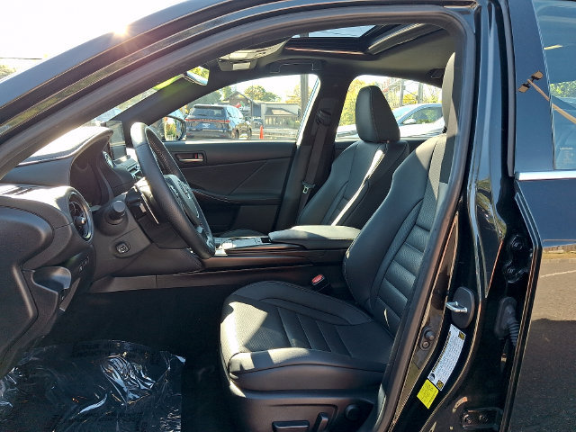 Used 2024 Lexus IS 350 F Sport w/ Memory Package AWD/4WD image 14