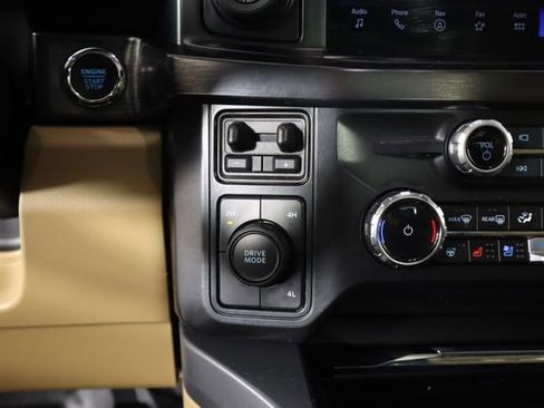 Used 2026 Ford F450 Lariat w/ Lariat Ultimate Package AWD/4WD image 58