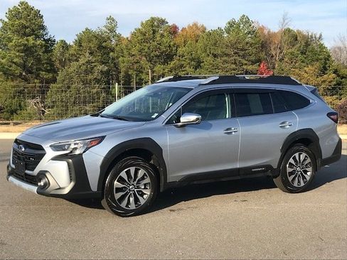 Certified 2025 Subaru Outback Touring w/ Popular Package #2 image 1