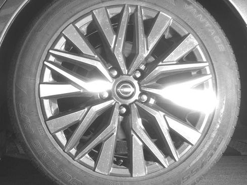 Used 2025 Nissan Altima 2.5 SV image 14