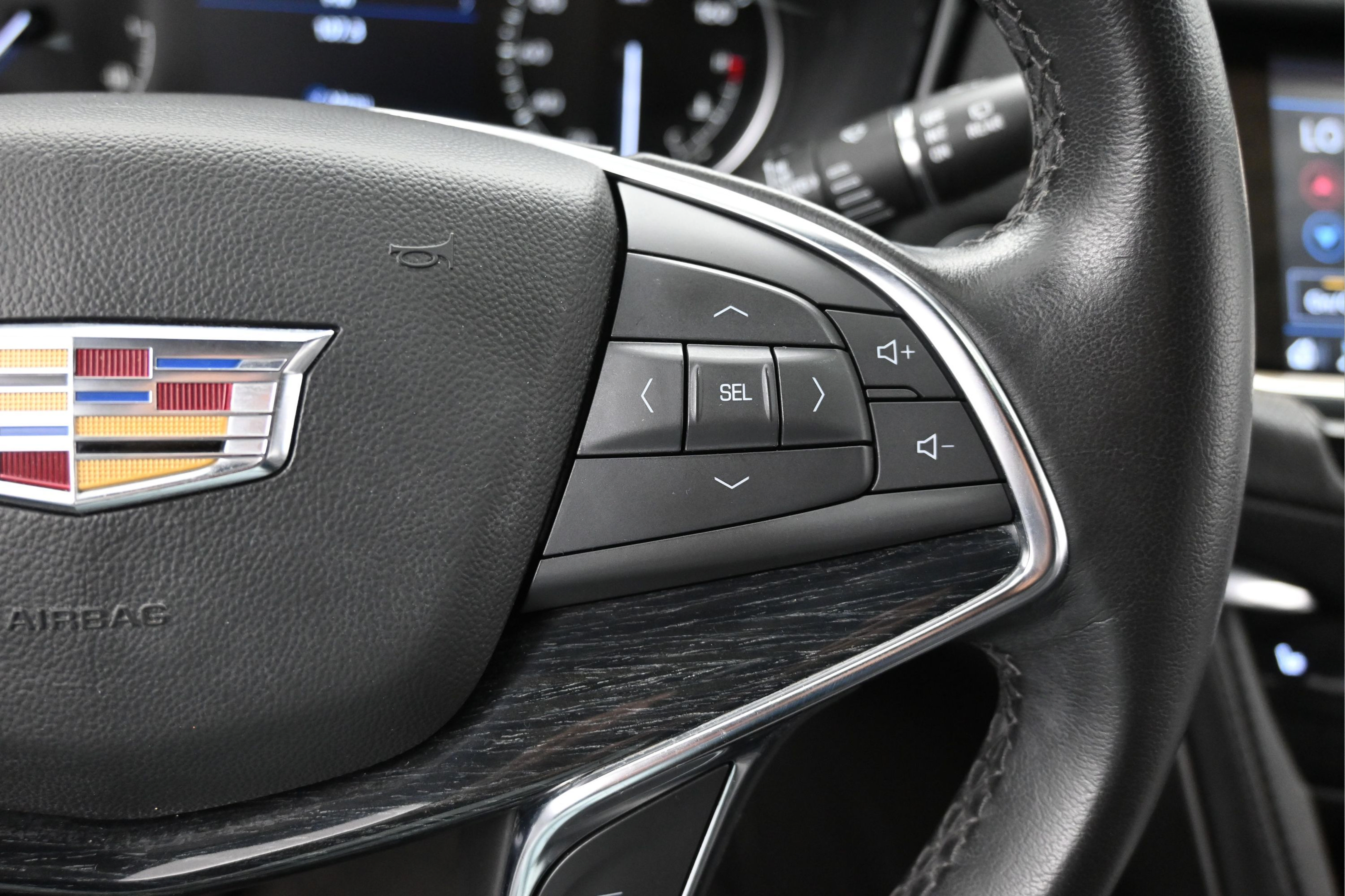 Used 2023 Cadillac XT5 Premium Luxury AWD/4WD image 15