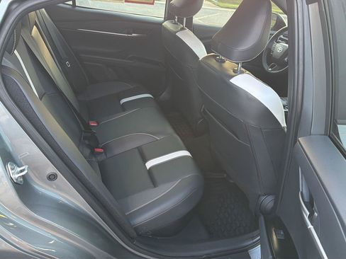 Used 2026 Toyota Camry SE w/ Convenience Package FWD image 12