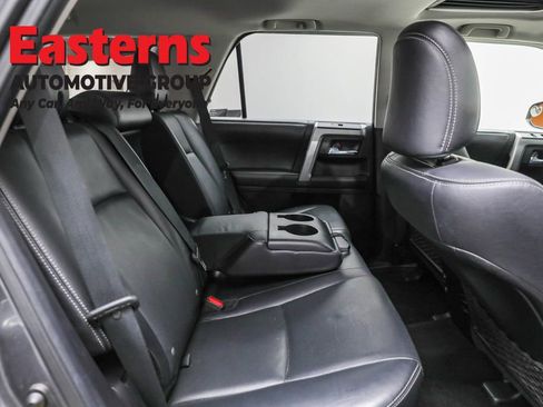Used 2015 Toyota 4Runner Limited image 23