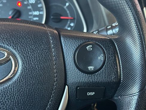 Used 2015 Toyota RAV4 XLE AWD/4WD image 30