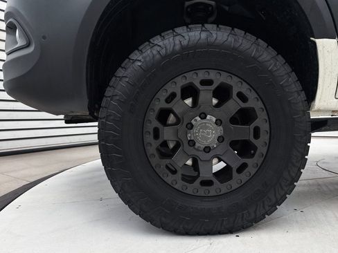 Used 2024 Mercedes-Benz Sprinter 2500 image 33