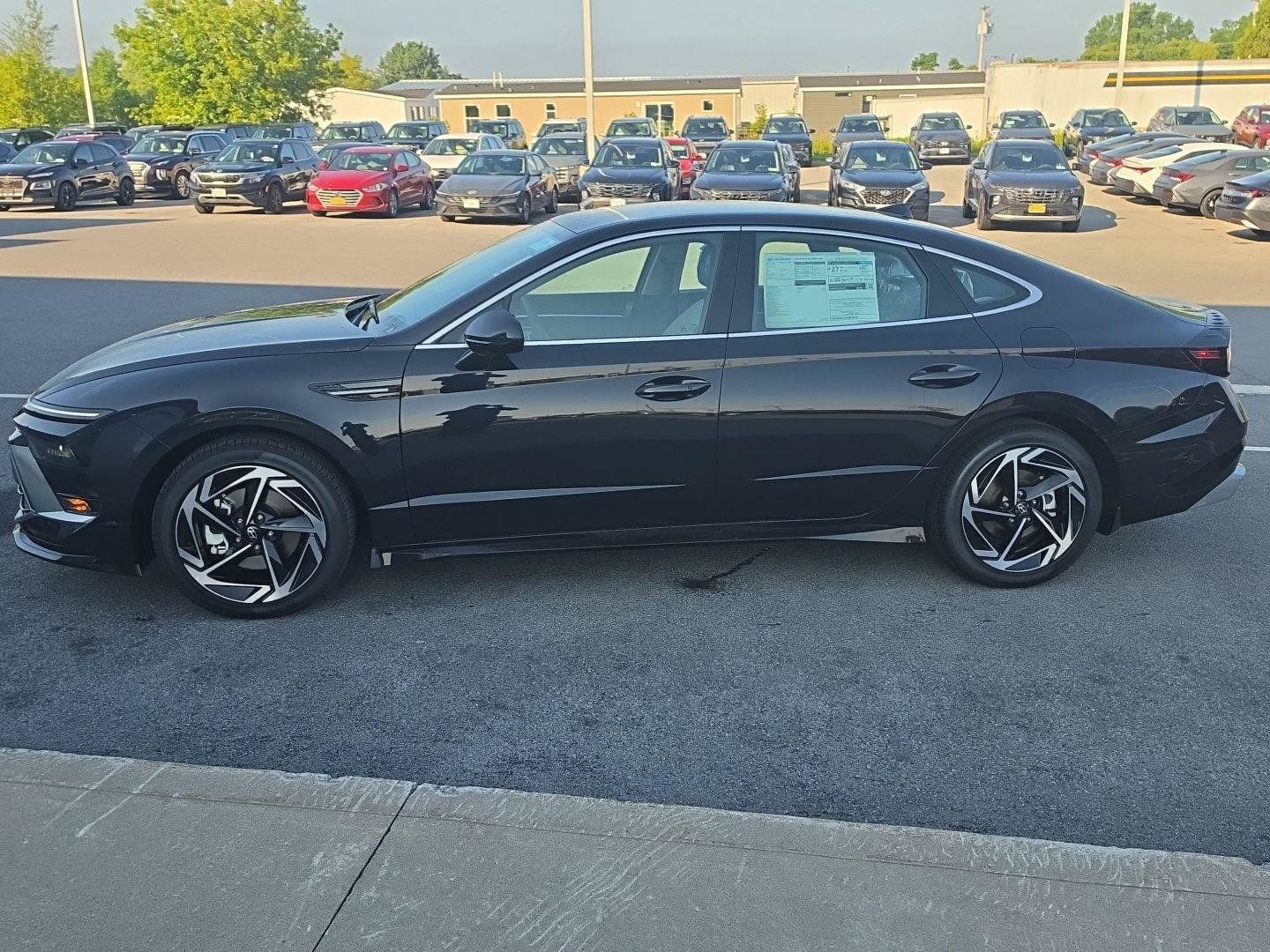 New 2026 Hyundai Sonata SEL AWD/4WD image 4