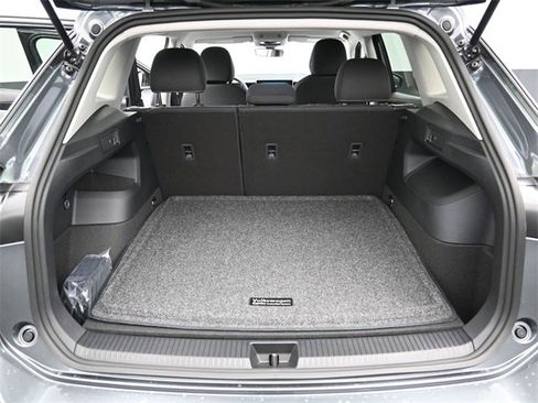 New 2026 Volkswagen Tiguan S image 12