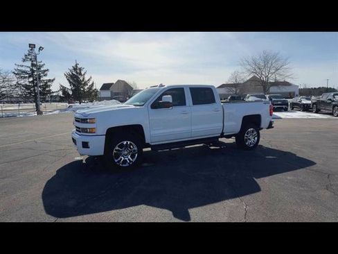 Used 2019 Chevrolet Silverado 2500 High Country image 26