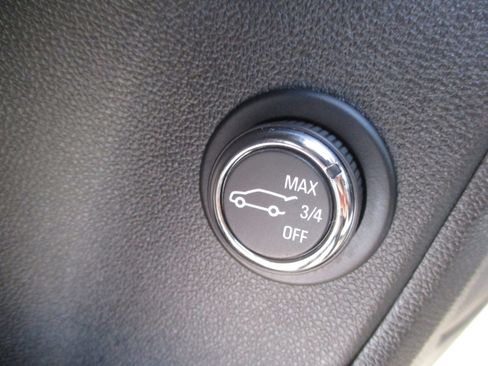 Used 2024 Chevrolet Blazer LT w/ Convenience Package image 30