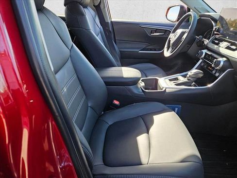 Used 2025 Toyota RAV4 XLE Premium image 24
