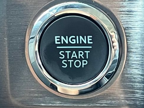 New 2026 Ford F550 4x4 Crew Cab image 40