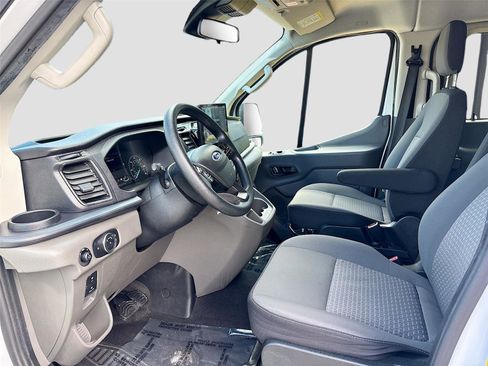 Used 2024 Ford Transit 350 XLT image 21